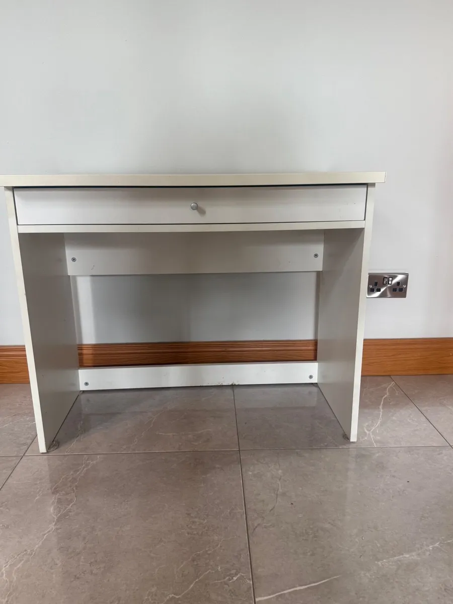 White Study Desk - Image 1