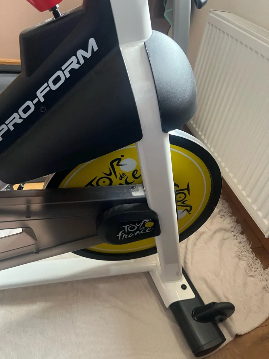 Proform Tour de France exercise bike - Image 2