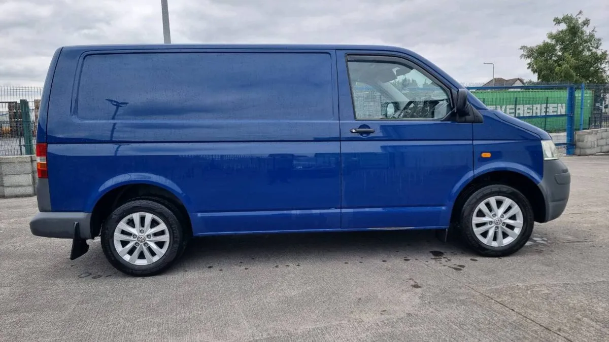 Volkswagen Transporter "LOOK" - Image 2