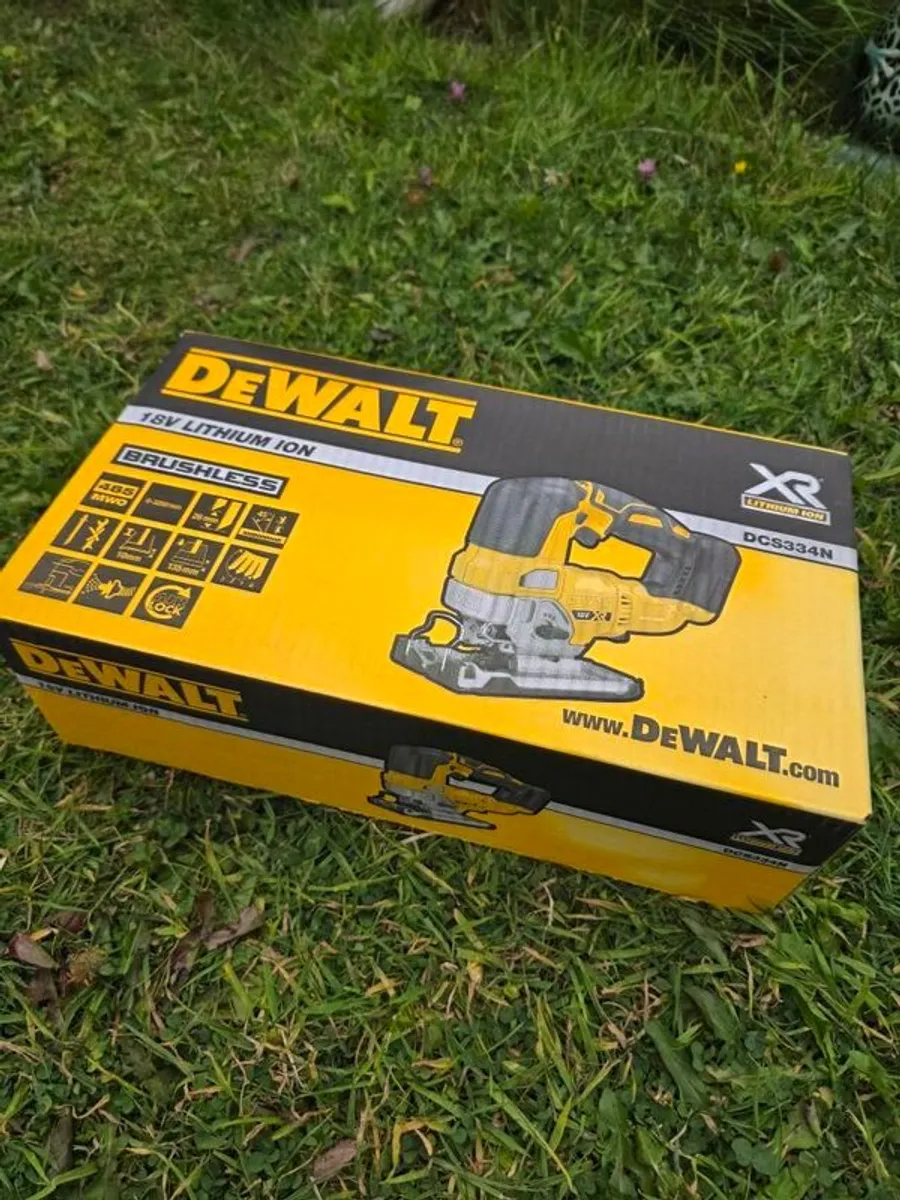 Dewalt DCS334N XR 18V Jigsaw - Image 2