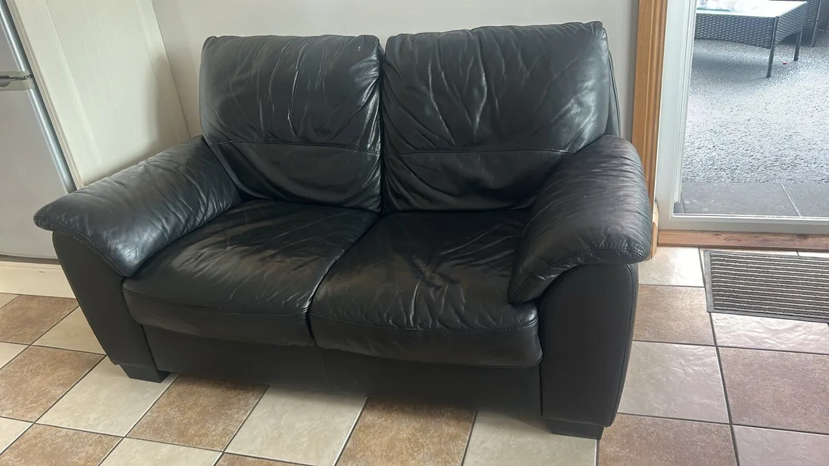 Two seater genuine leather sofa - Image 2