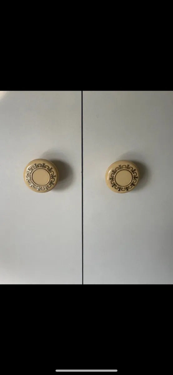 20 x Press /door -handles / knobs  retro - Image 2