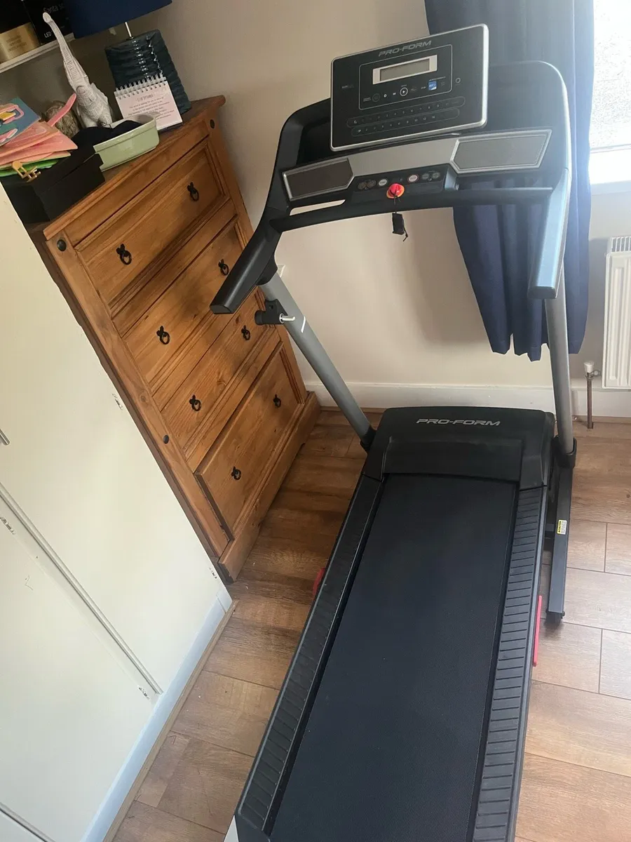 Proform treadmill - Image 2