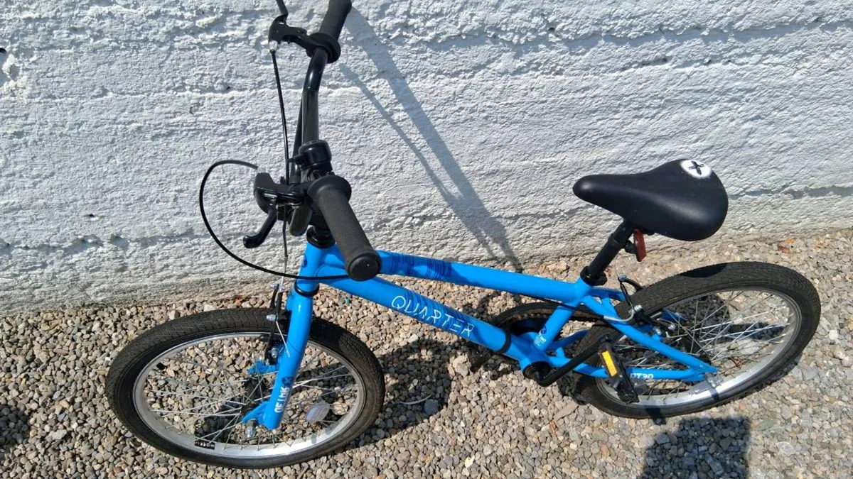 Boys BMX bike 20 inch - Image 2