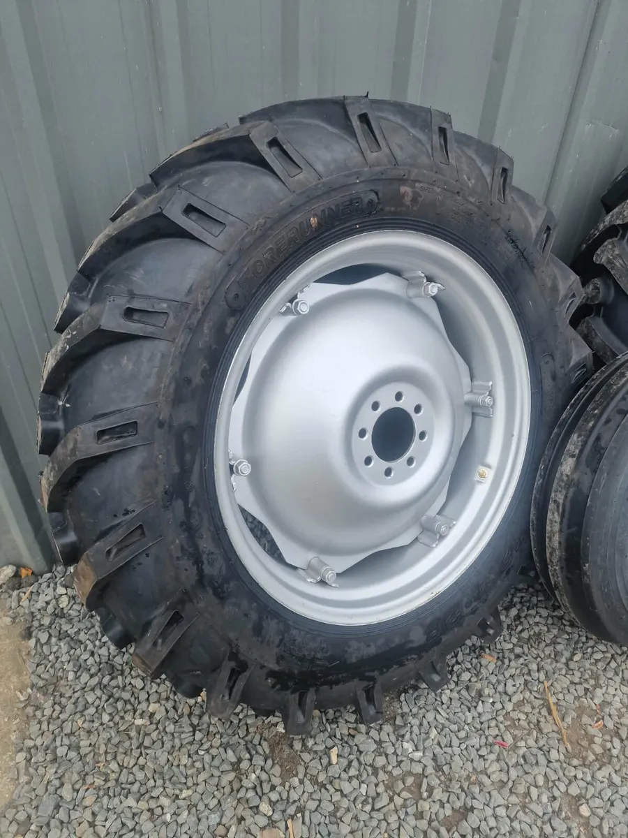 Massey Ferguson 135 wheels tractor wheels - Image 2