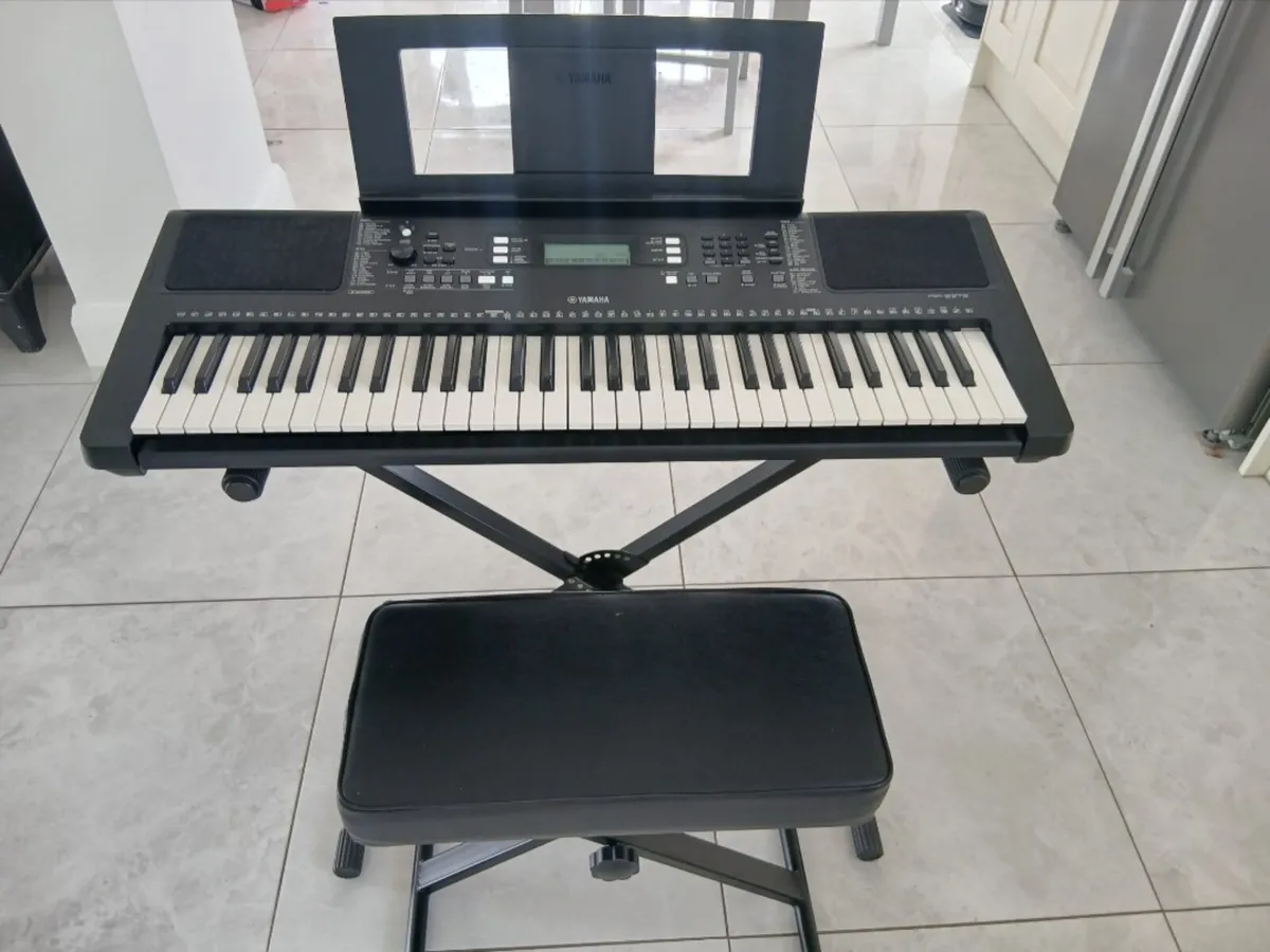 Yamaha PSR-E373 Keyboard, Stand and Stool - Image 1