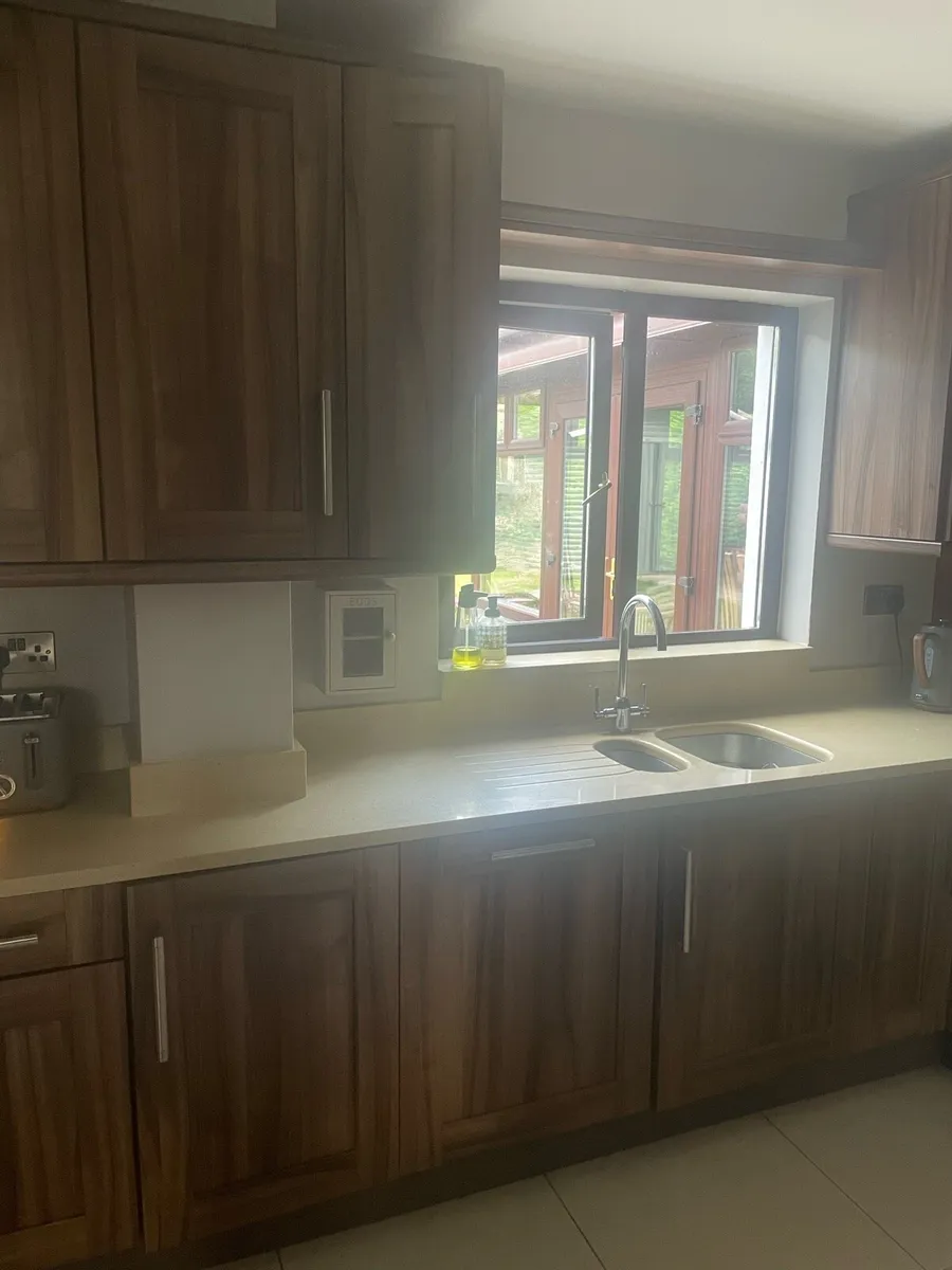 Kitchen - Image 2
