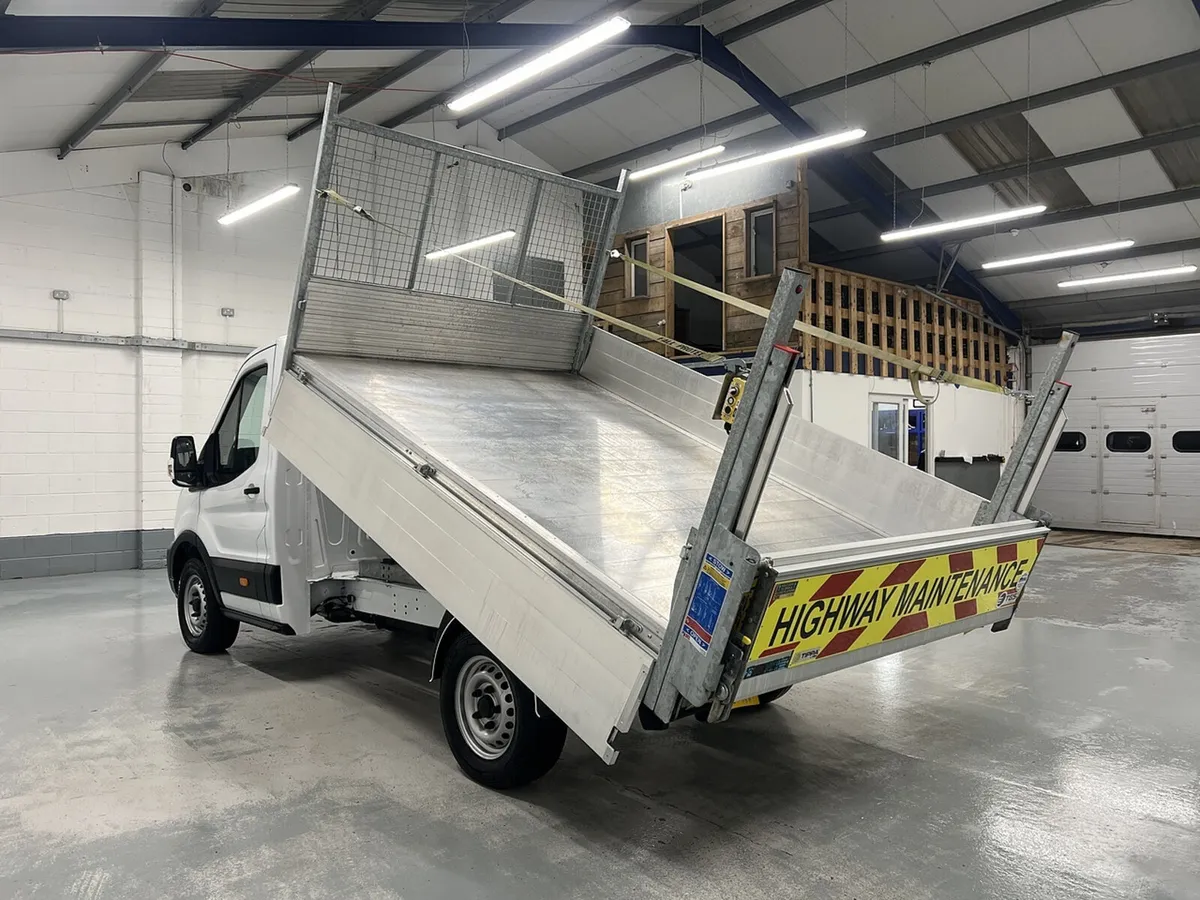 VB - 2022 Ford Transit Tipper Van - Image 4