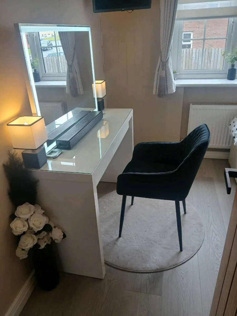 Black Velvet chair - Image 1