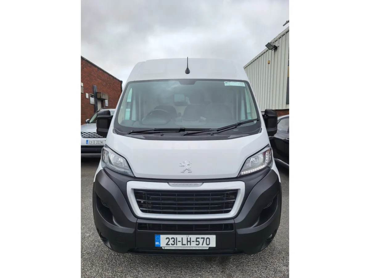 Peugeot Boxer PROF 335 L3 H2 2.2 BLUE HDI 14 - Image 2
