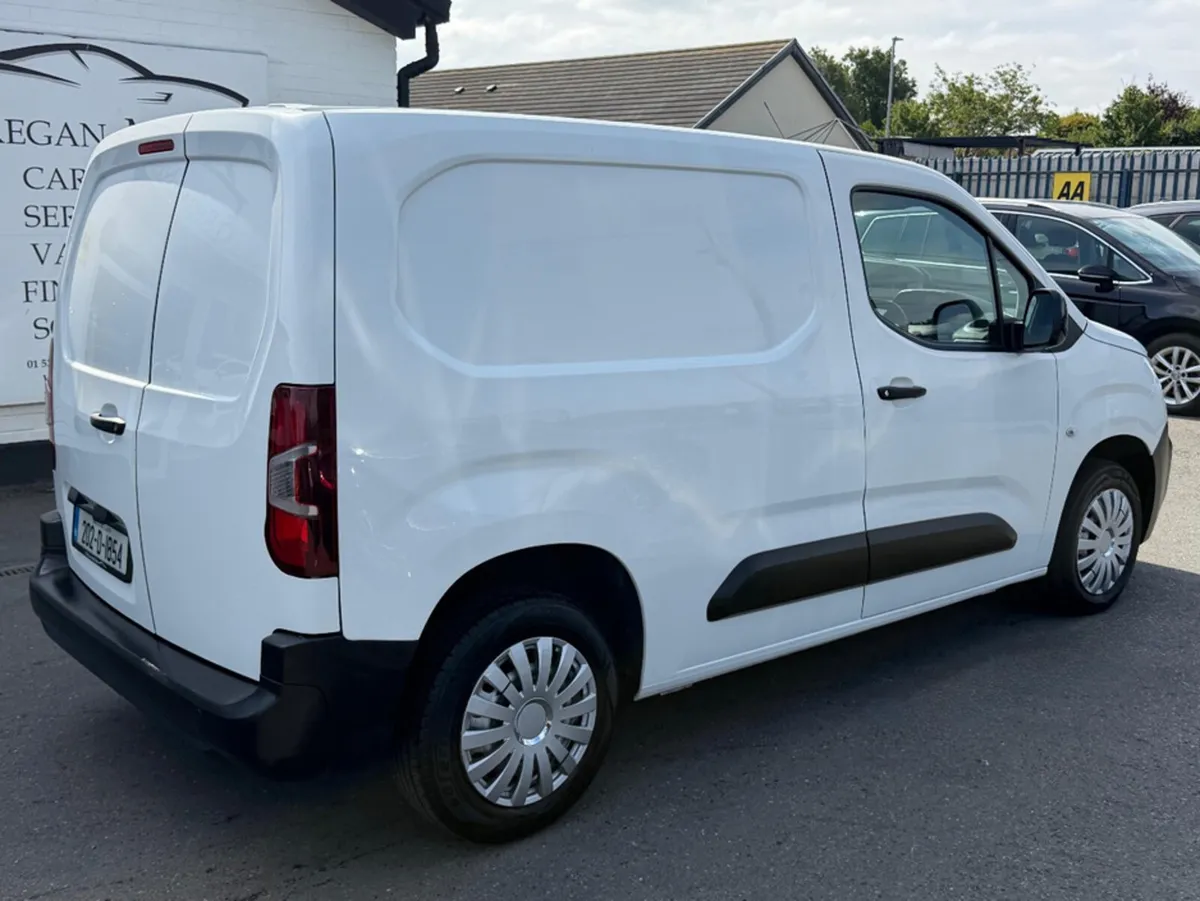 Peugeot Partner 1.5 BLUE HDI 75 BHP - Image 3