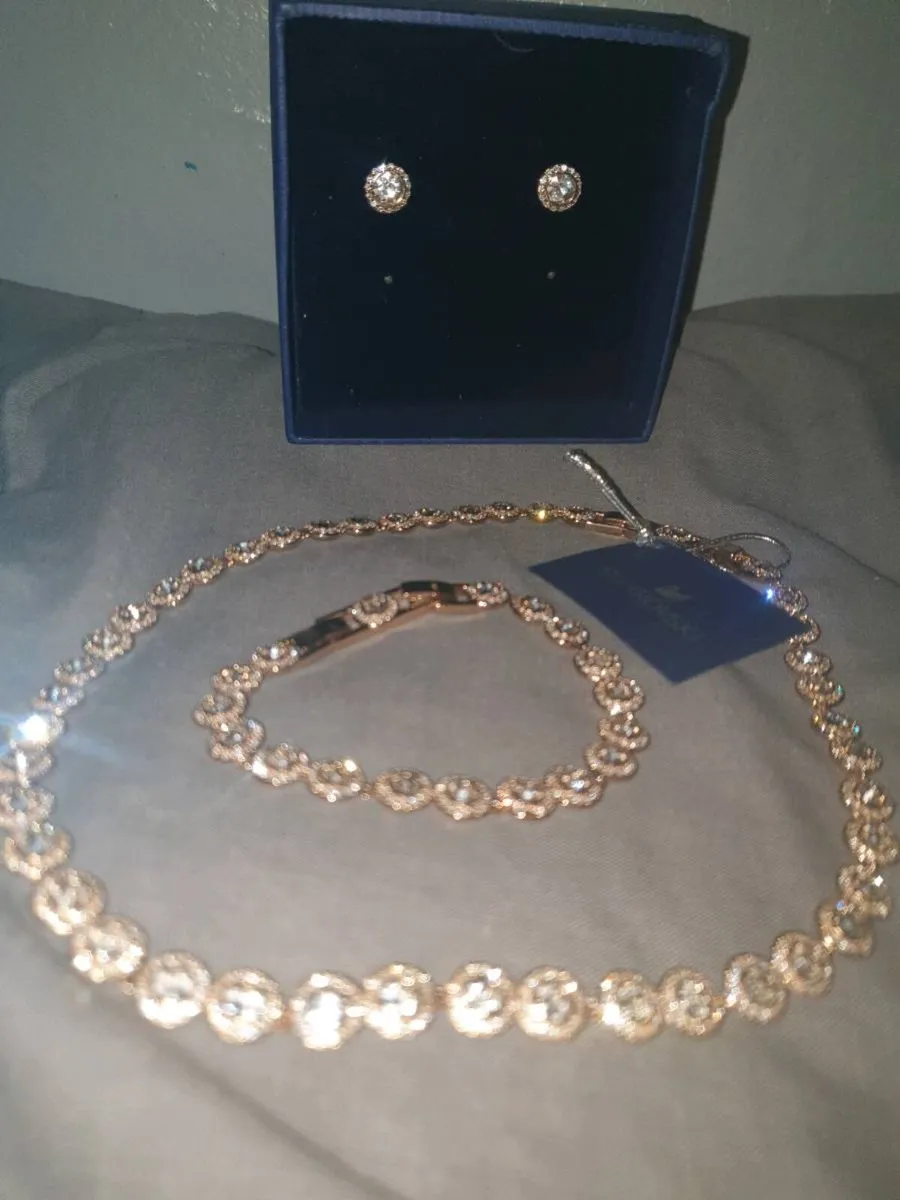 Swarovski women set - Image 2