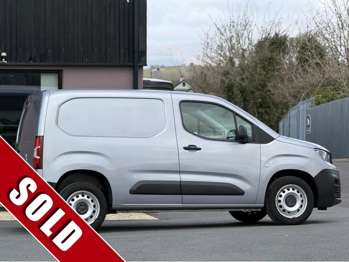 Peugeot Partner PROFESSIONAL PREMIUM+ 1000KG 100BH - Image 3