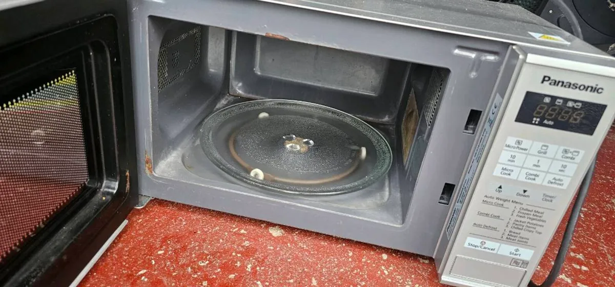 800w microwave - Image 2