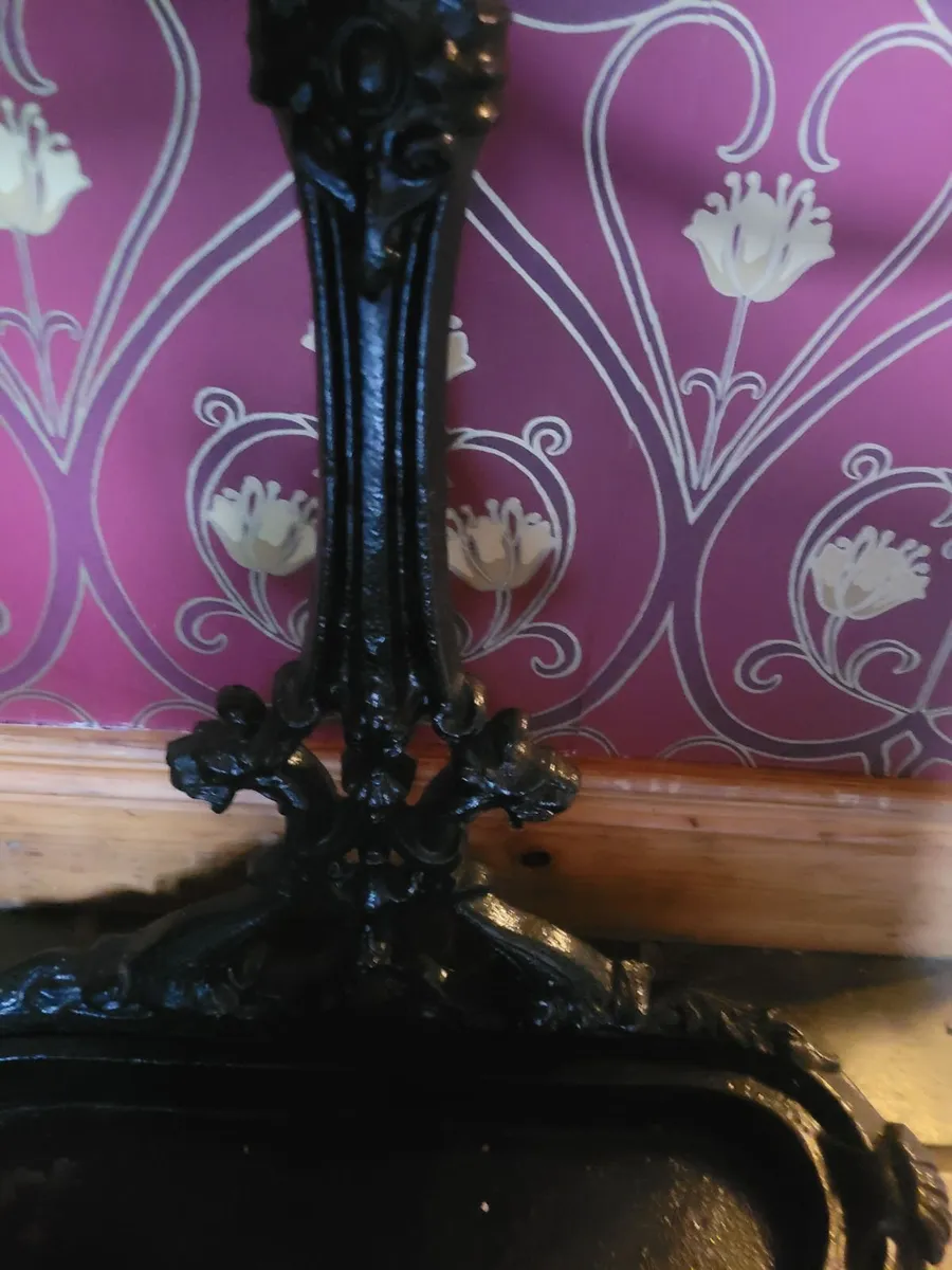 Cast Iron Umbrella Stand - Image 4