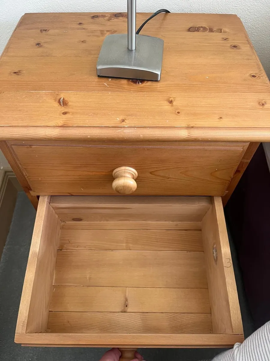 Chest of Drawers and 2 X Lockers - Image 2