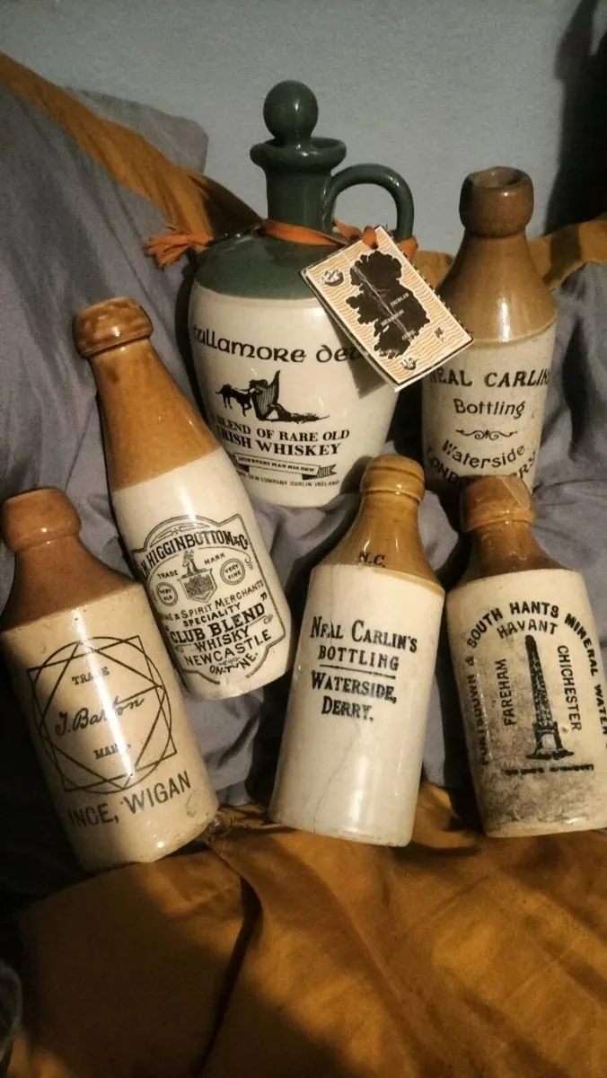 RARE CIDER VINEGAR STONE WARE BOTTLE