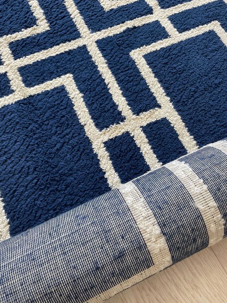 245x160 cm Navy Rug - Image 4