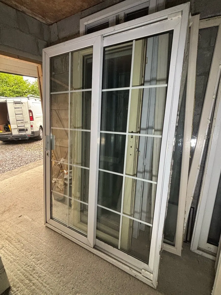 ✳️ THE WINDOW AND DOOR WAREHOUSE - Image 4