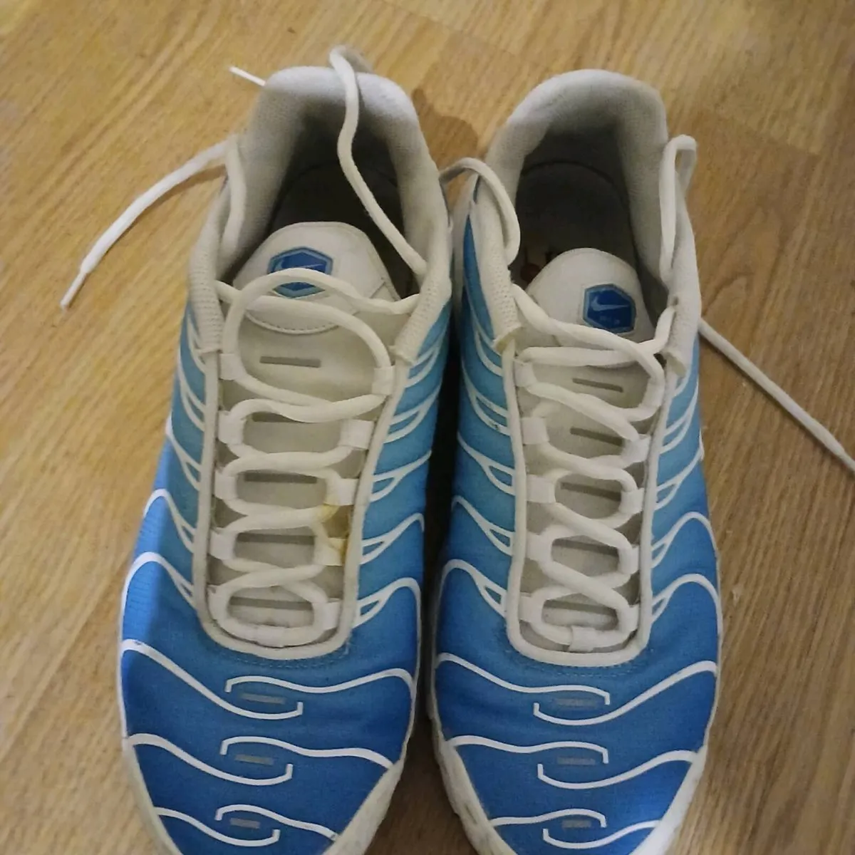 Runners - Image 1