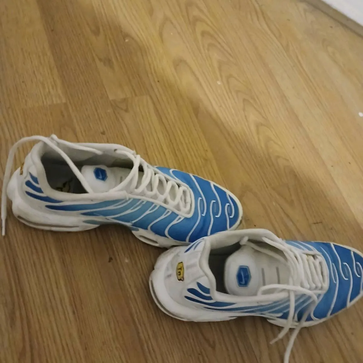 Runners - Image 2