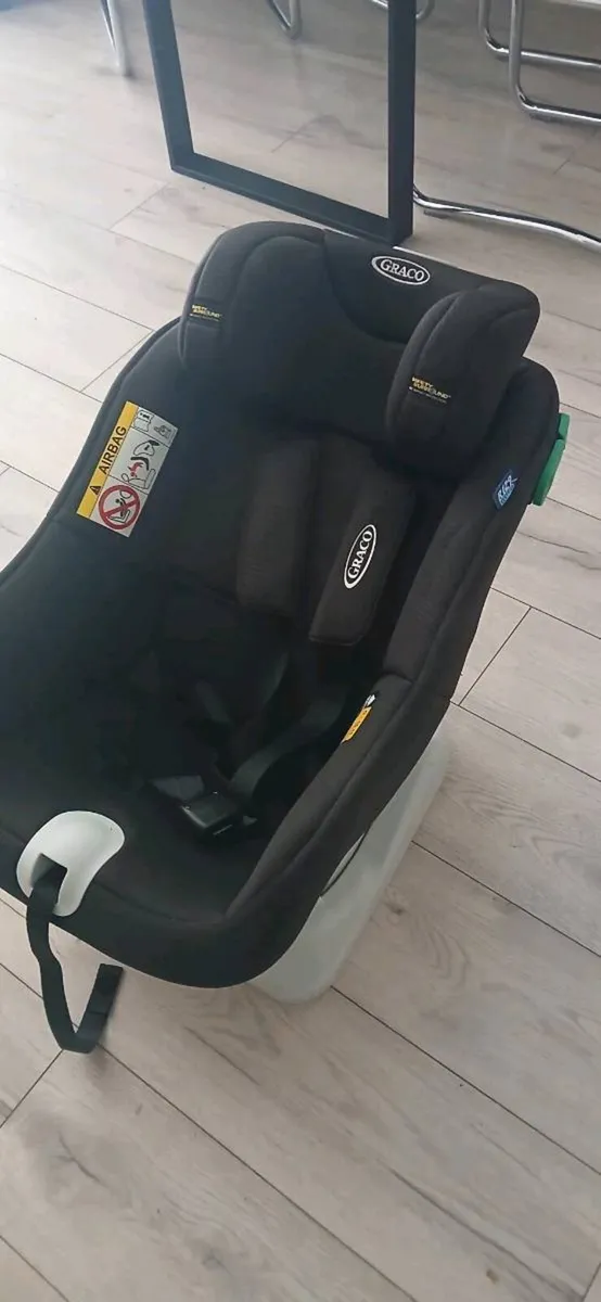 Graco car seat - Image 1