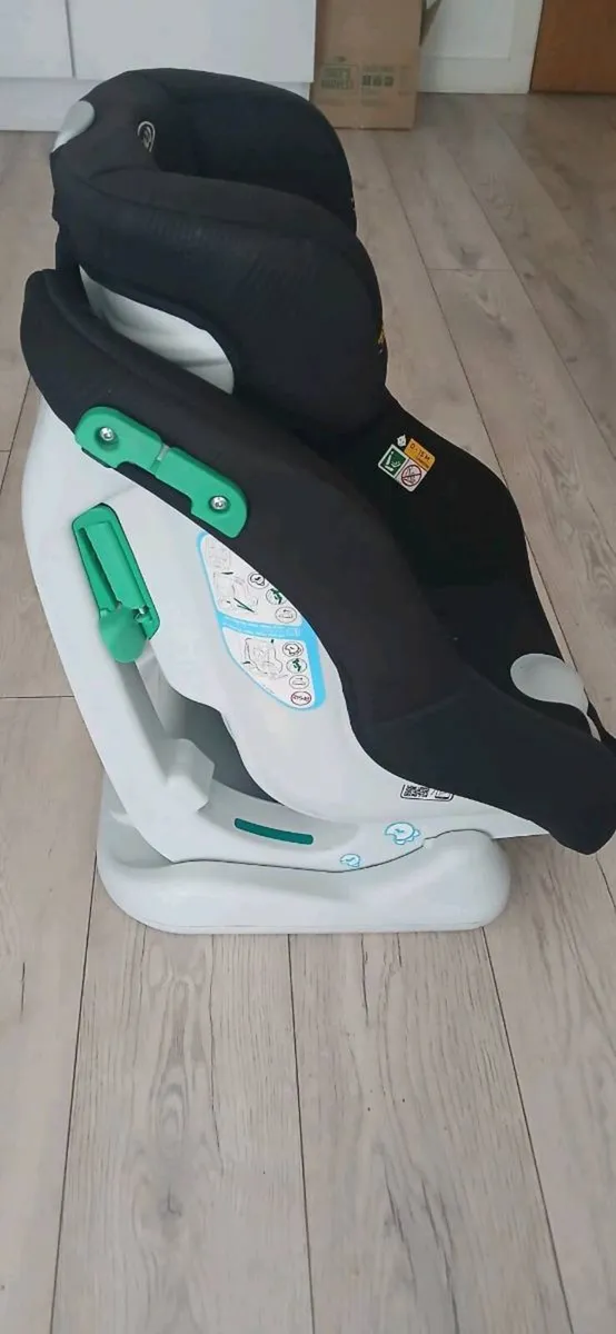 Graco car seat - Image 3
