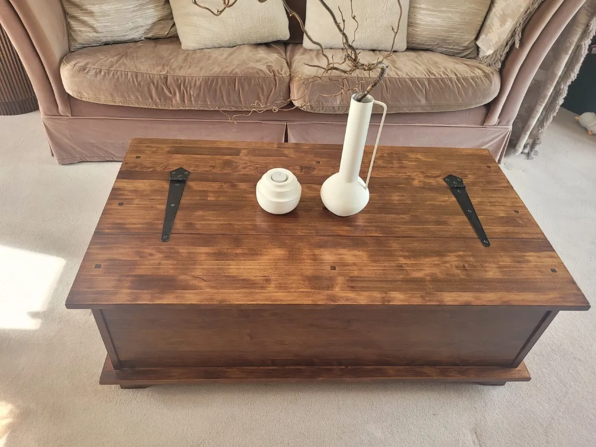 Laura Ashley coffee table - Image 2