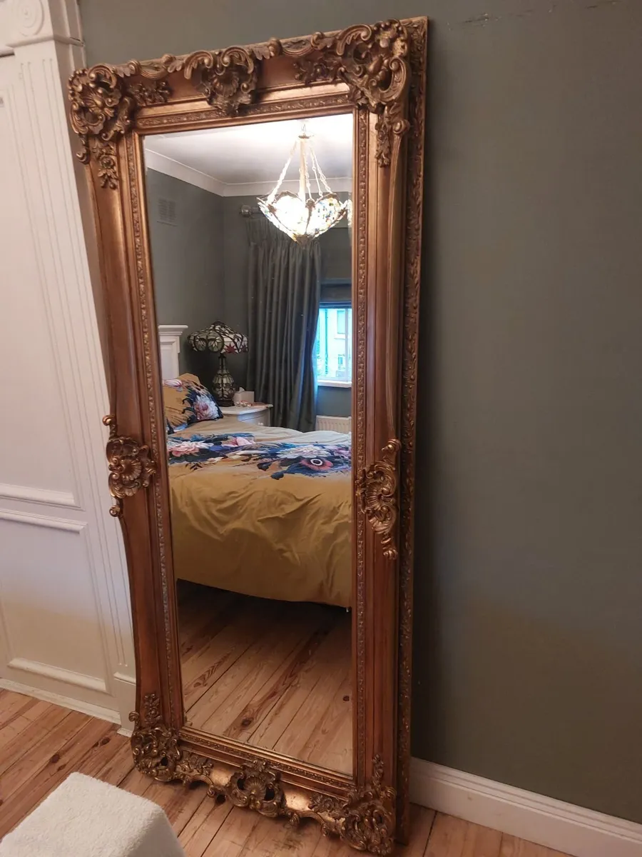 6ft x 3ft high quality gilt framed mirror