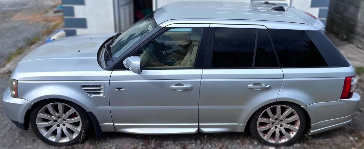Land Rover - RangeRover Sport - Image 1