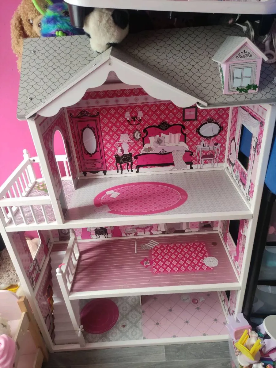 Doll house 3-storey - Image 2