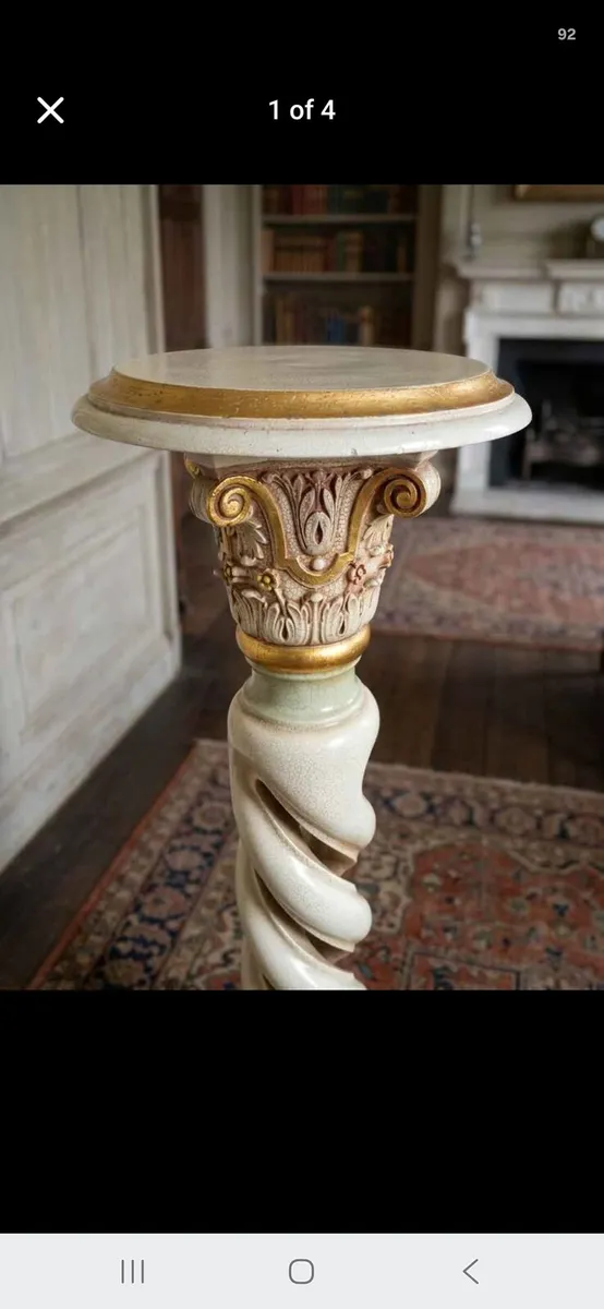 French Torchere shipping available - Image 2