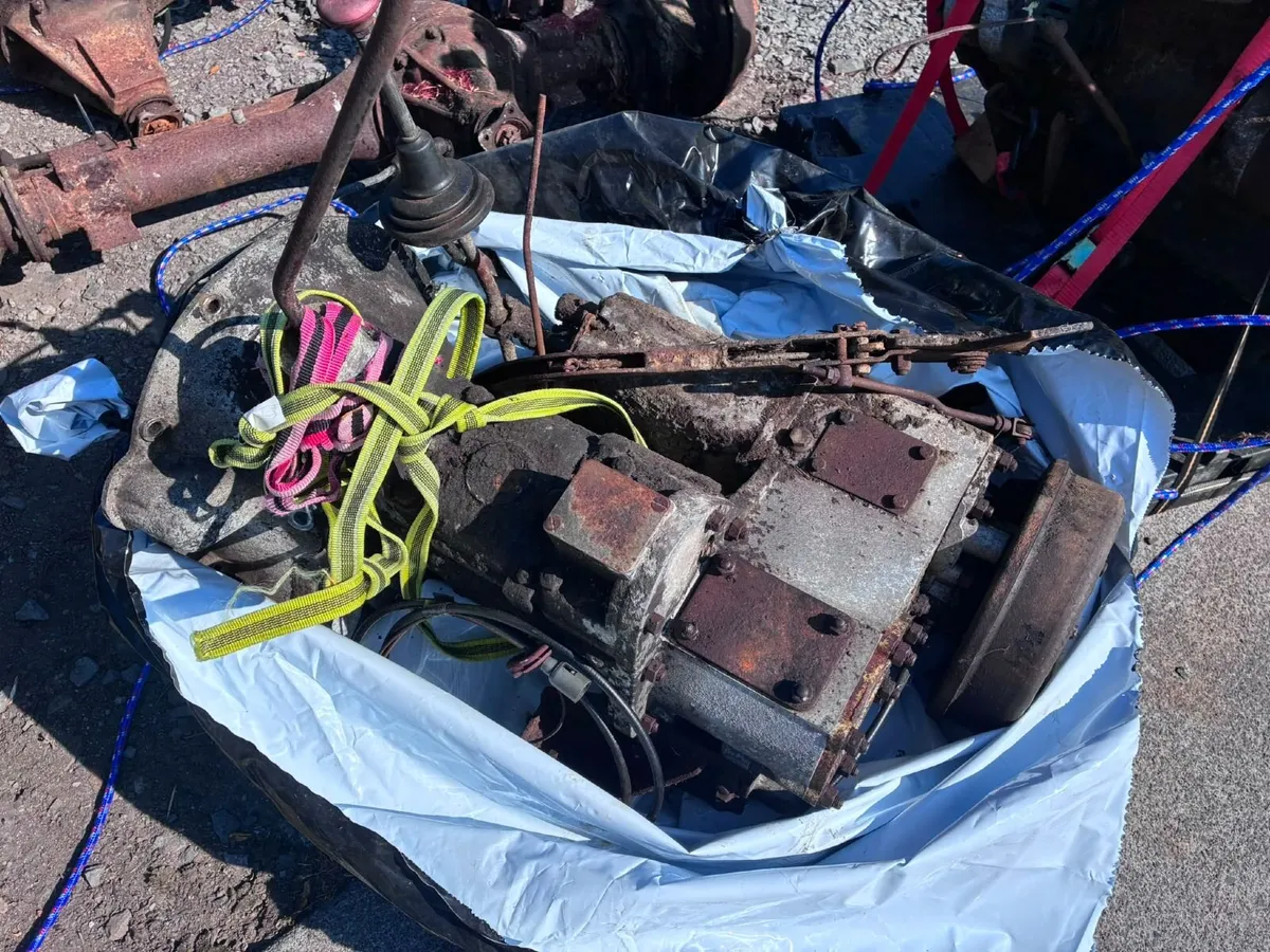 Landrover series 3 parts joblot - Image 2