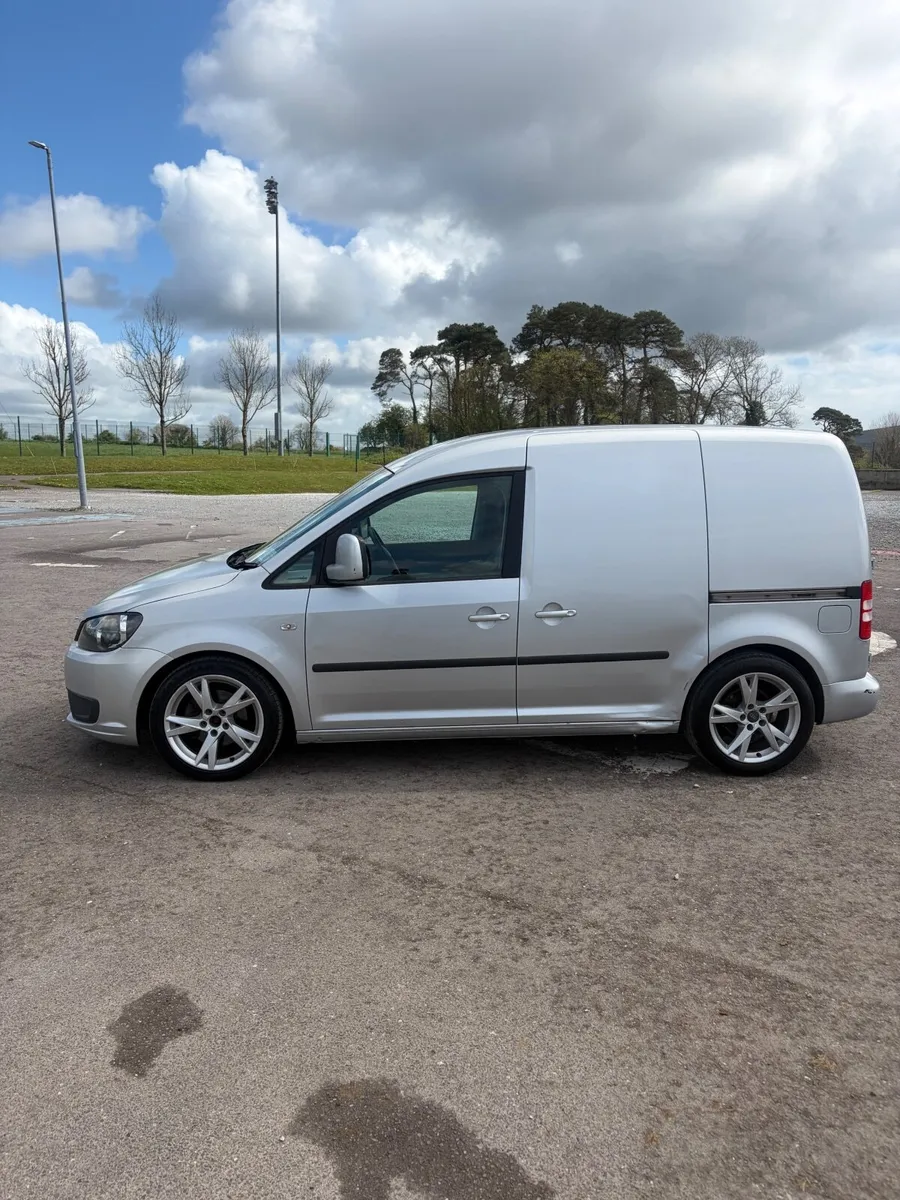 Volkswagen Caddy 2013 C20 Trendline 1.6 TDI - Image 4