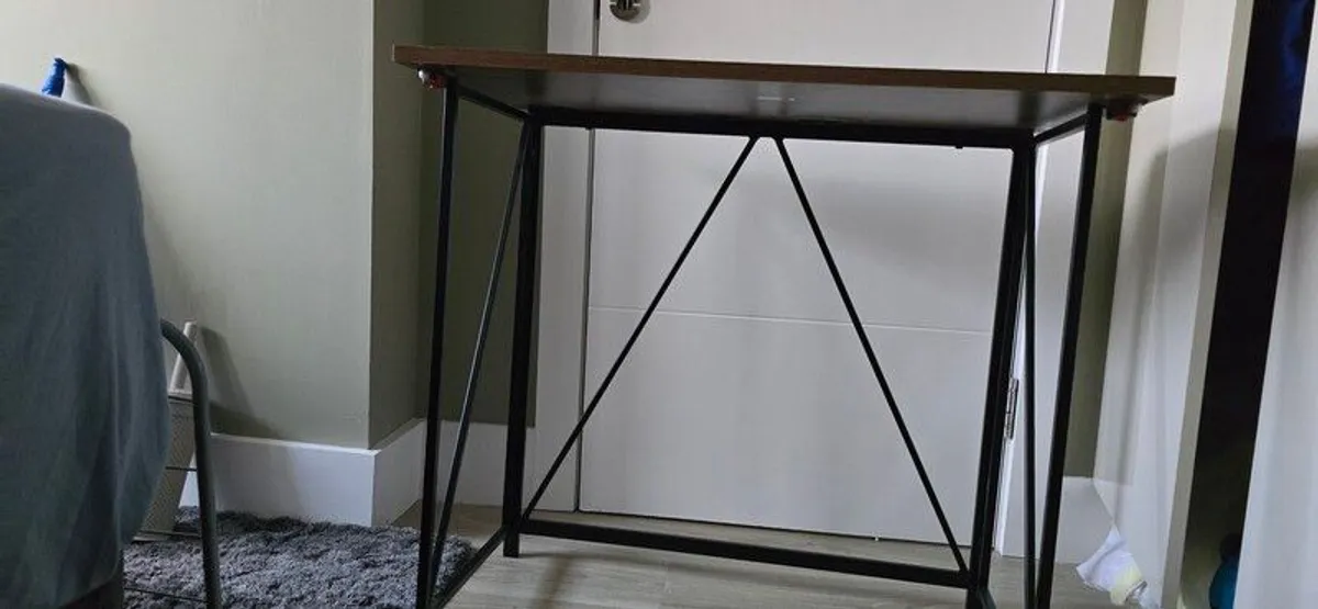 Foldable desk - Image 3