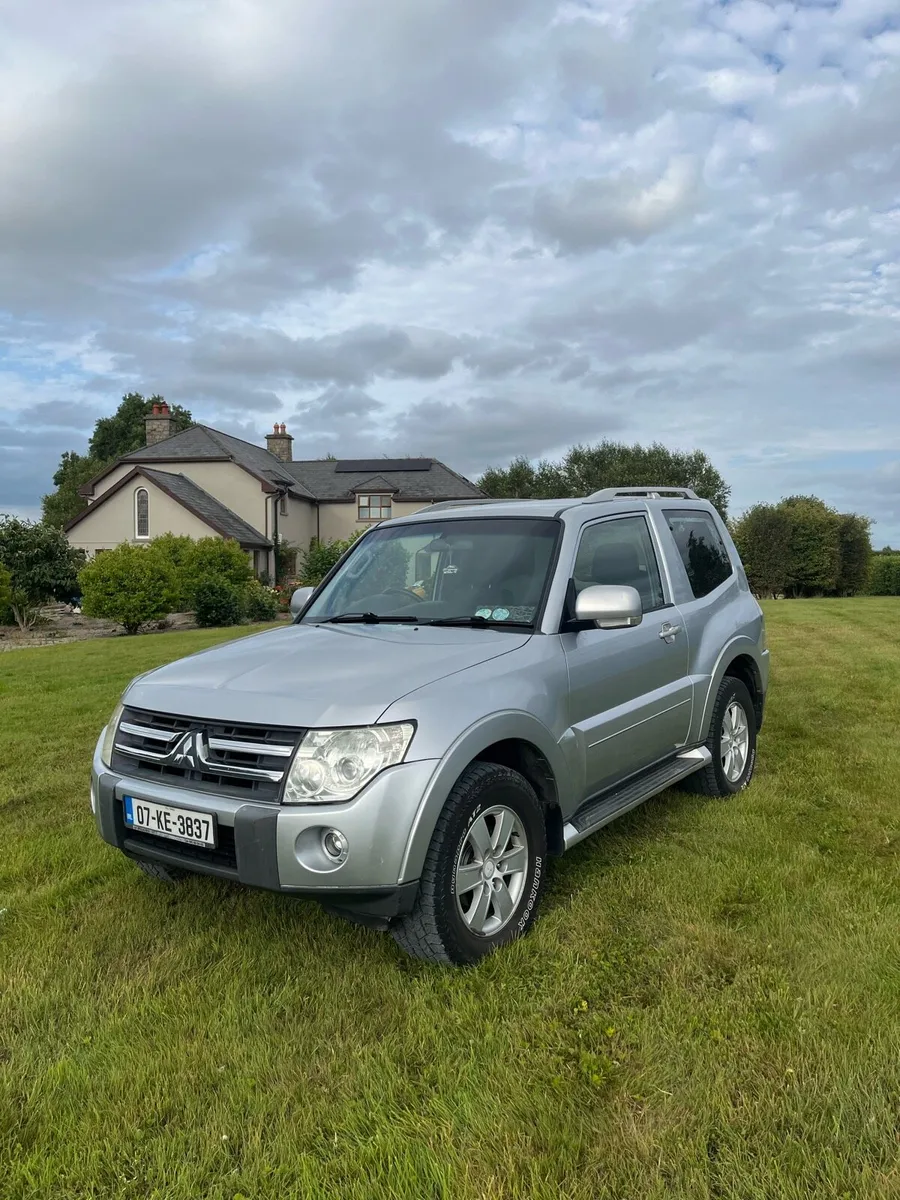 Swb Pajero deposit taken - Image 2