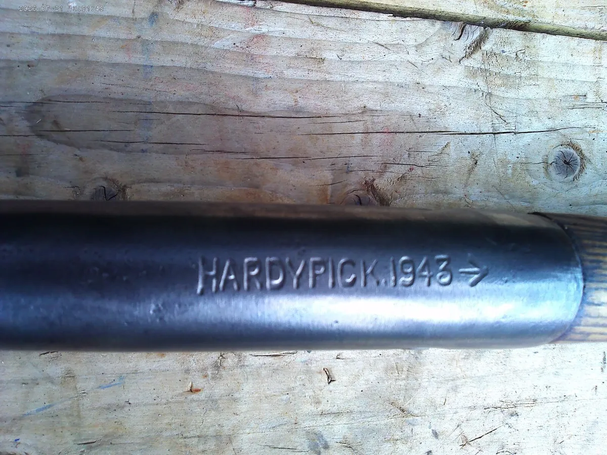 Shovel - Image 4