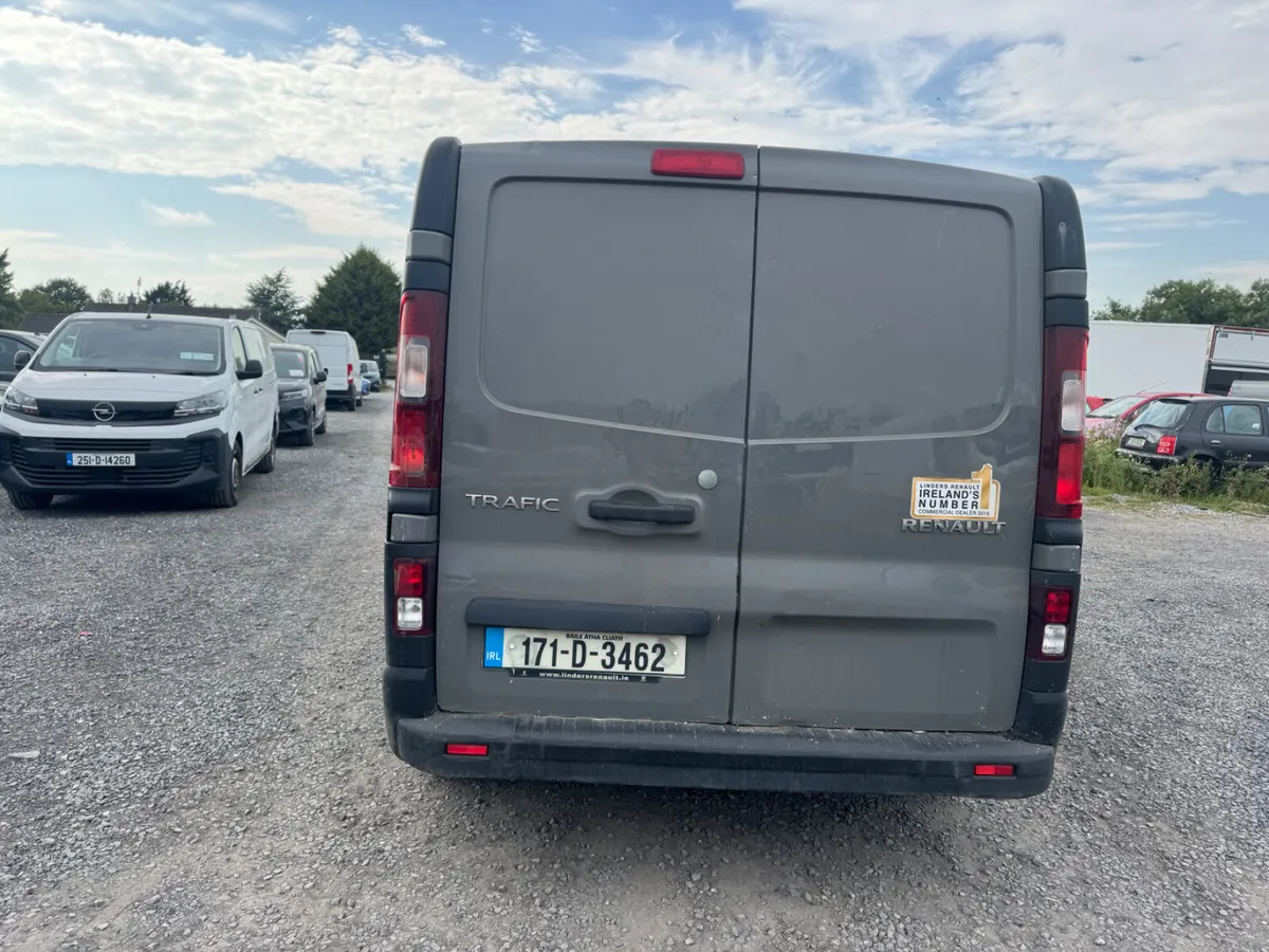 Renault Trafic read add - Image 3