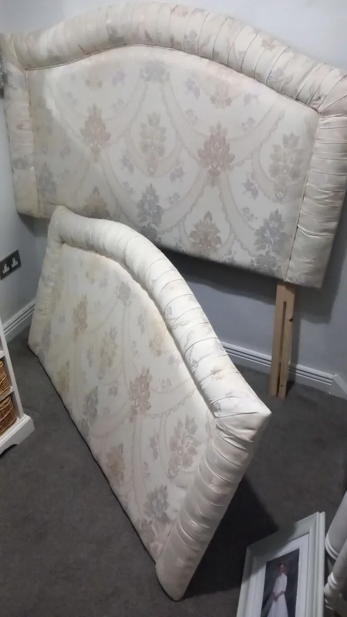 Headboard  4ft6 double - Image 1
