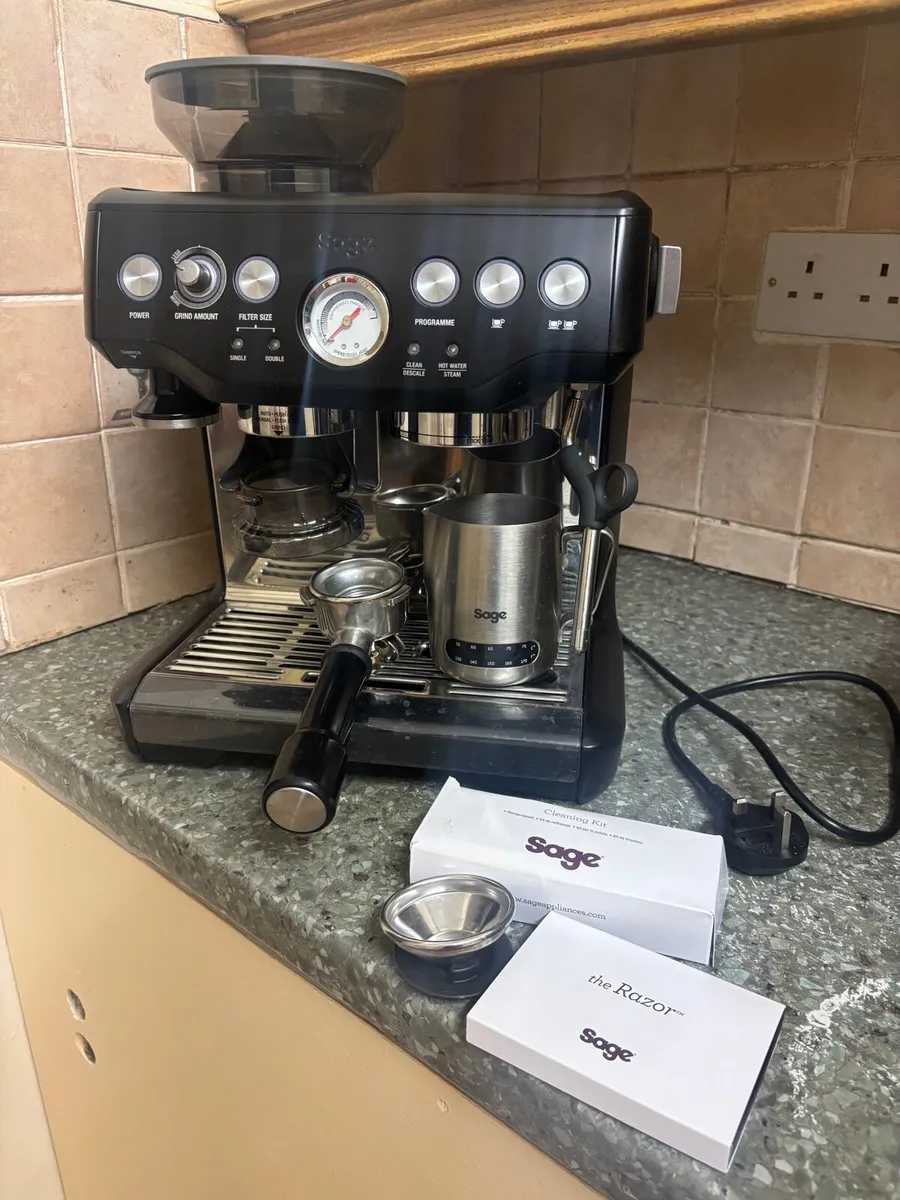 Sage Barista Bean to cup coffee machine
