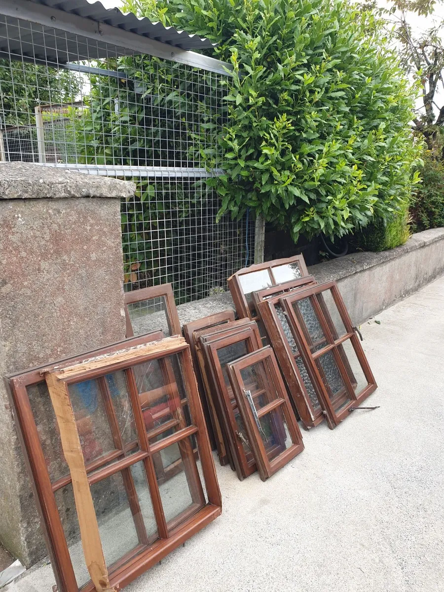Teak door and windows - Image 3