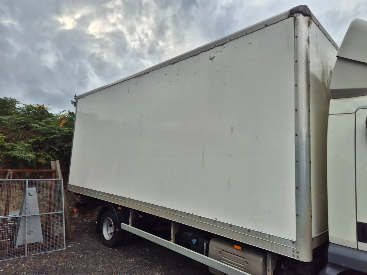 20ft box body GRP - Image 2