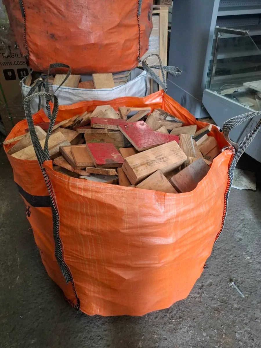 Wood scraps - Image 2