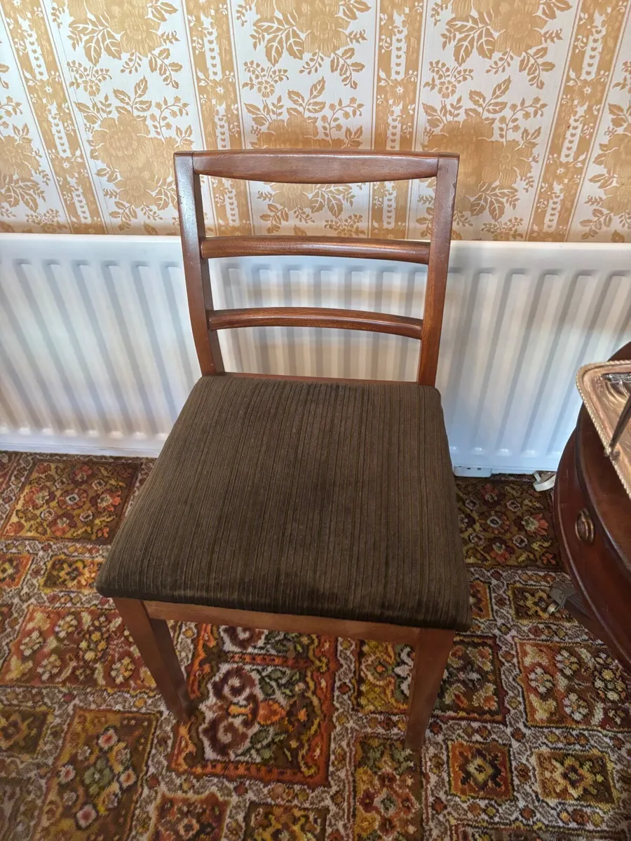 Chairs - Image 3