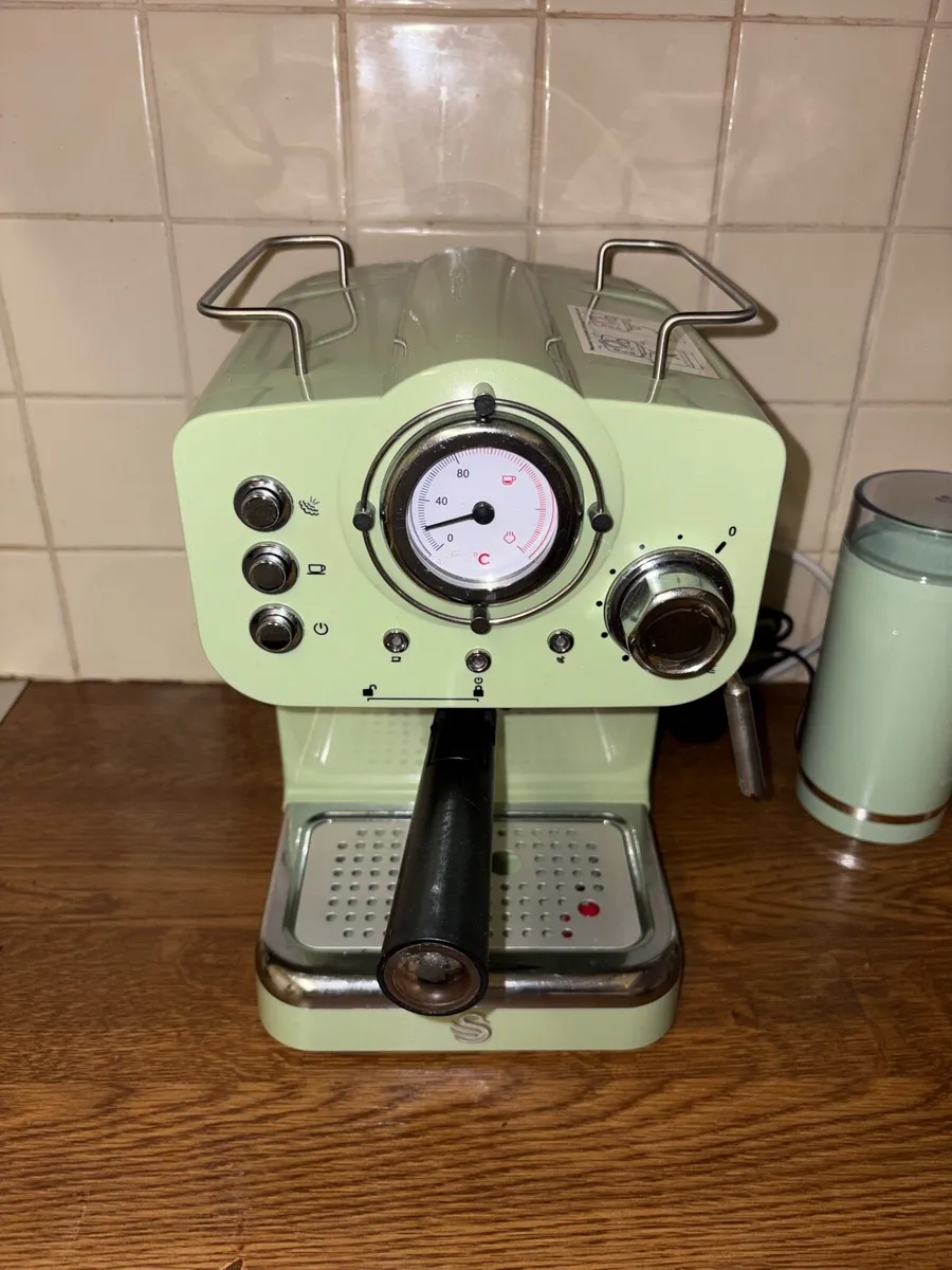 Swan retro Espresso coffee machine - Pistachio - Image 2