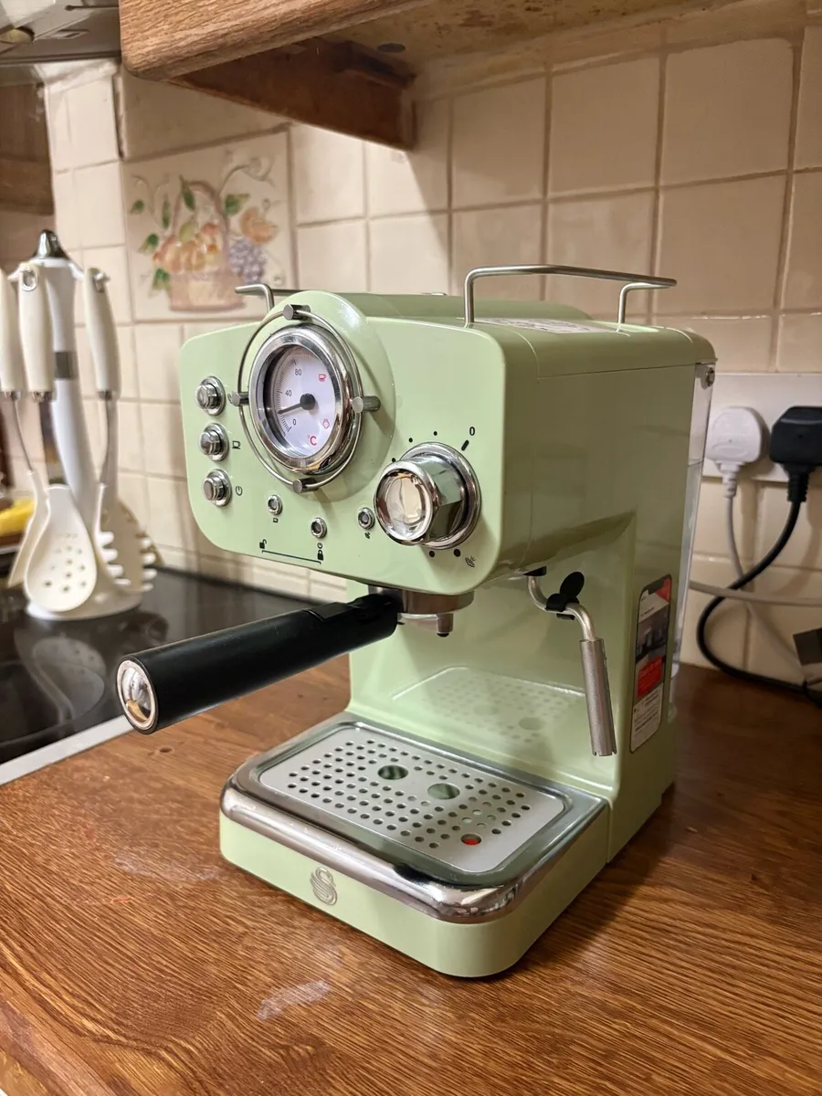 Swan retro Espresso coffee machine - Pistachio - Image 3