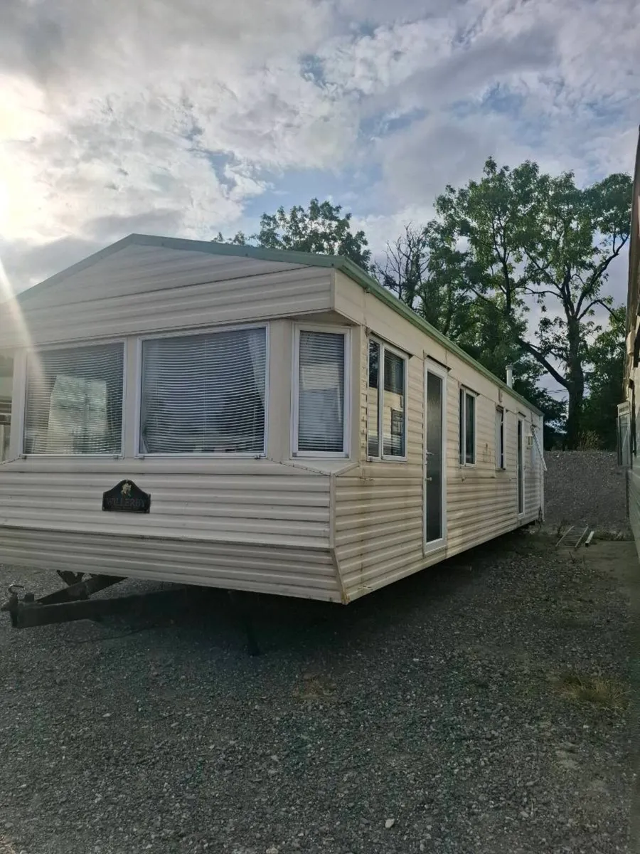 35x12 Willerby Mobile Home. FREE DELIVERY - Image 1