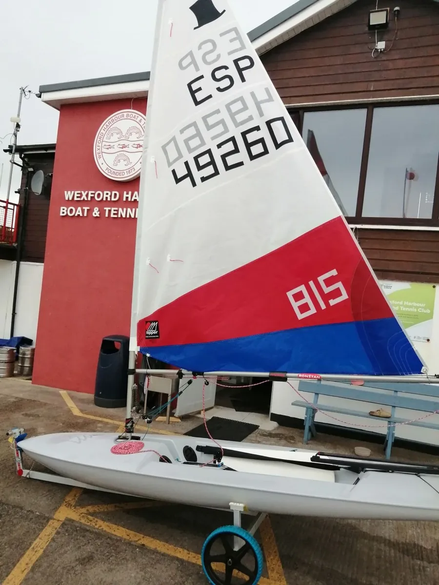 Topper Sailing Boat - Image 1