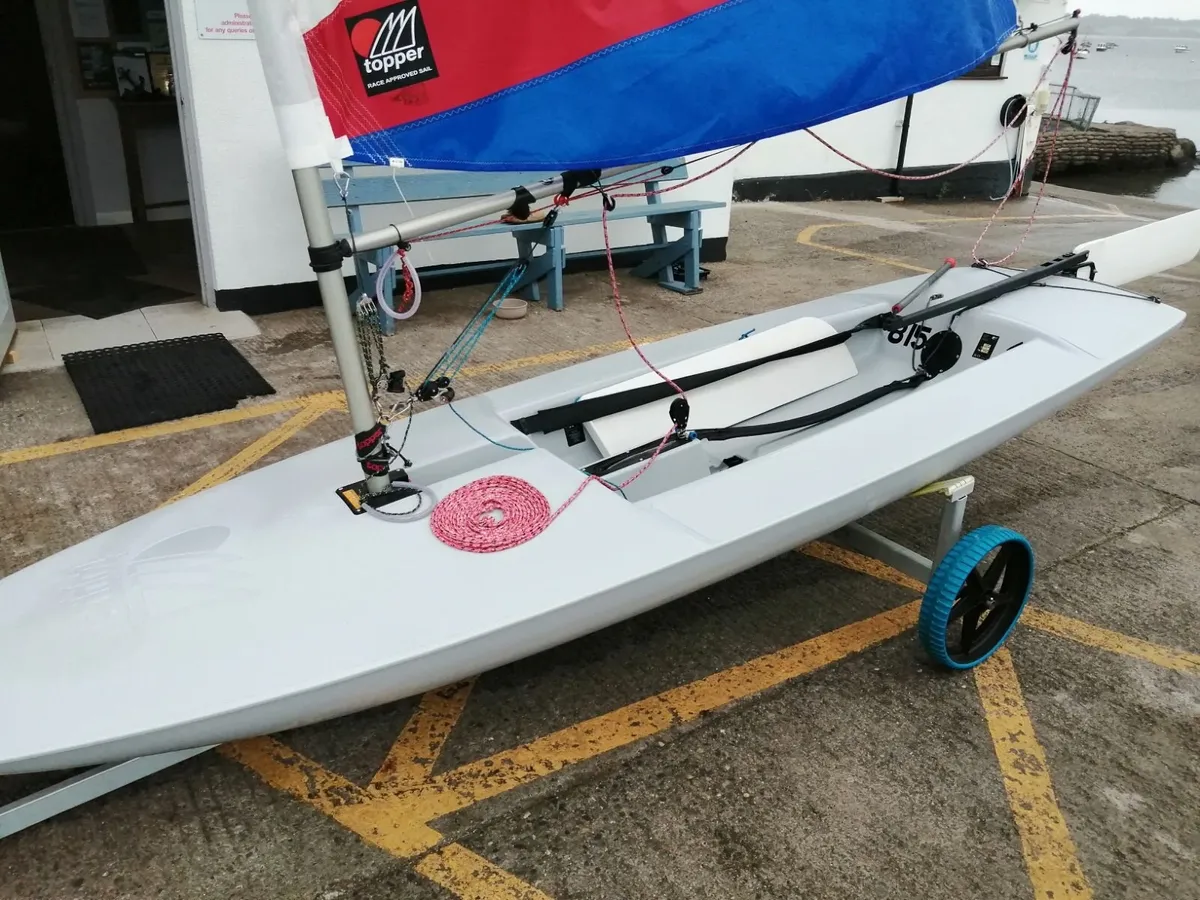 Topper Sailing Boat - Image 3