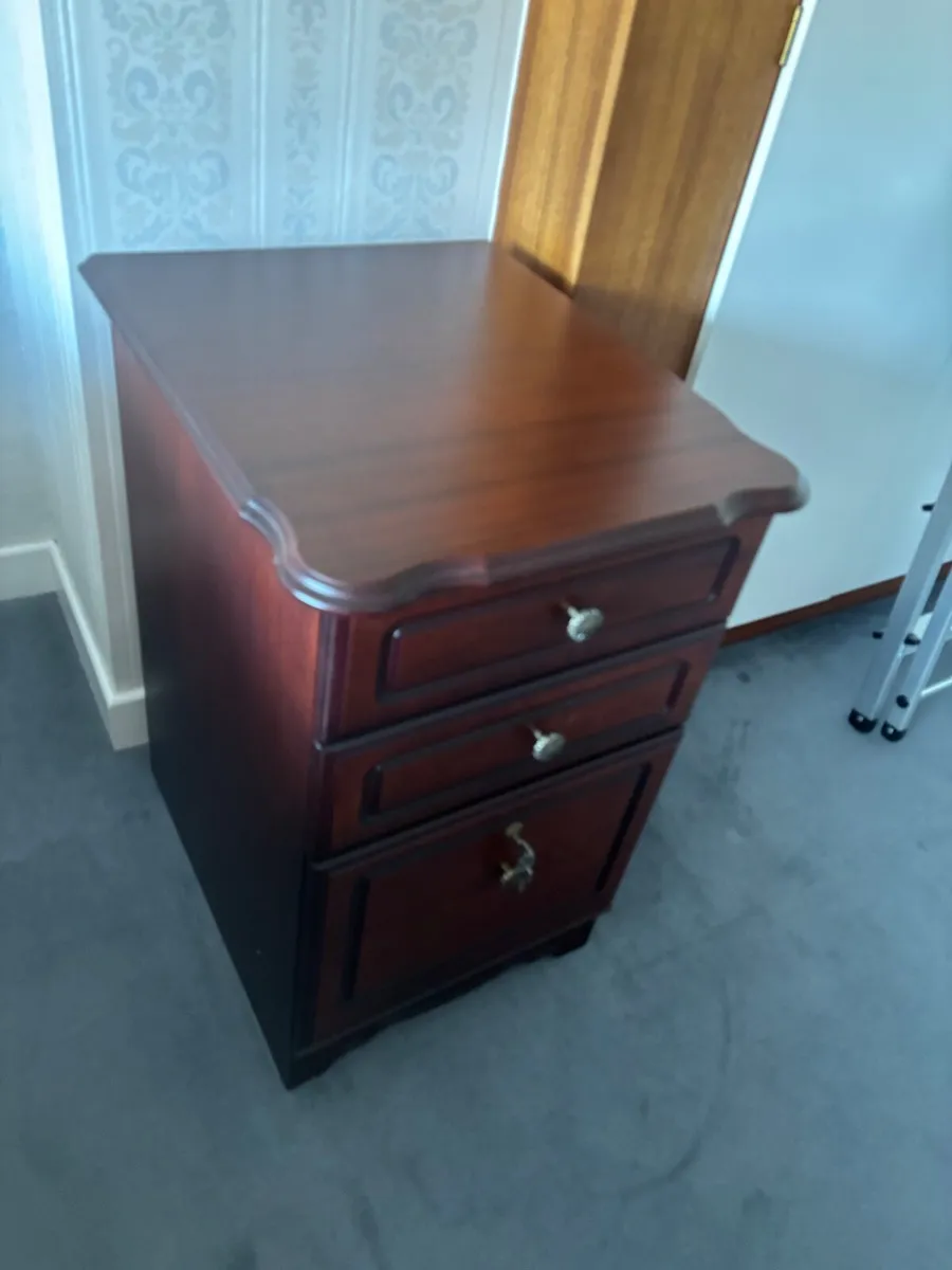 Bedside locker - Image 3